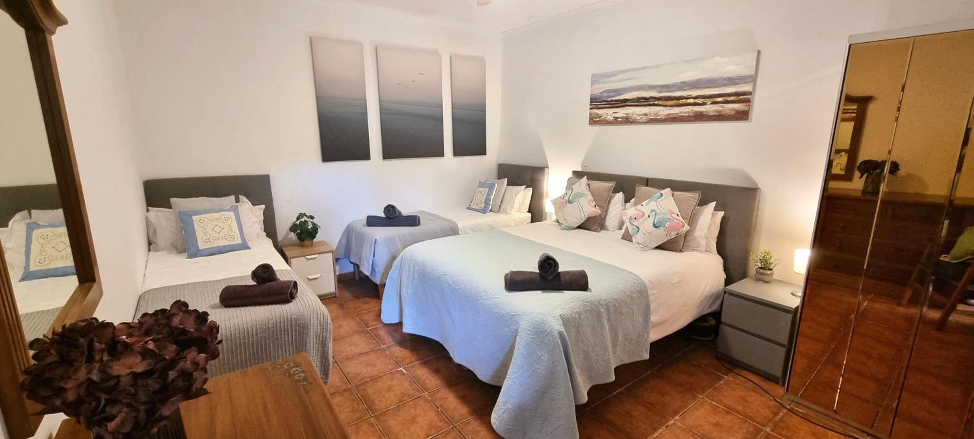 Wonderful Villa, Heated Pool, Near Beautiful Town Alboy Kültér fotó