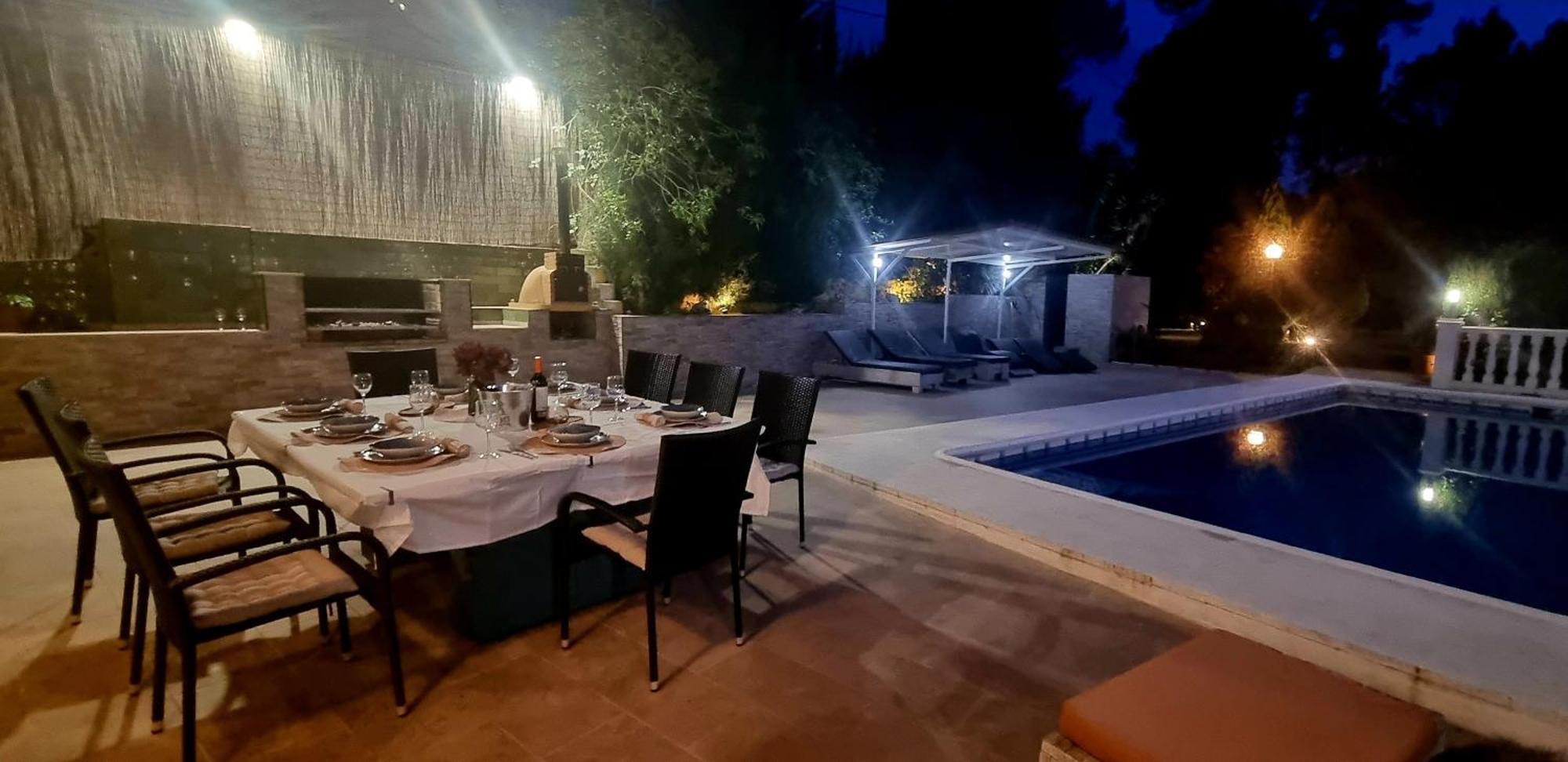 Wonderful Villa, Heated Pool, Near Beautiful Town Alboy Kültér fotó